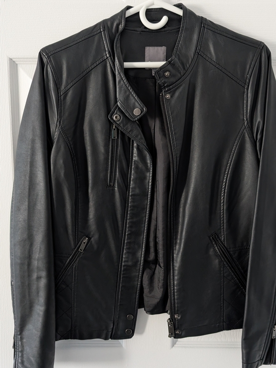 Reitmans Jackets & Blazers - Reitmans Black Leather Moto-Style Jacket